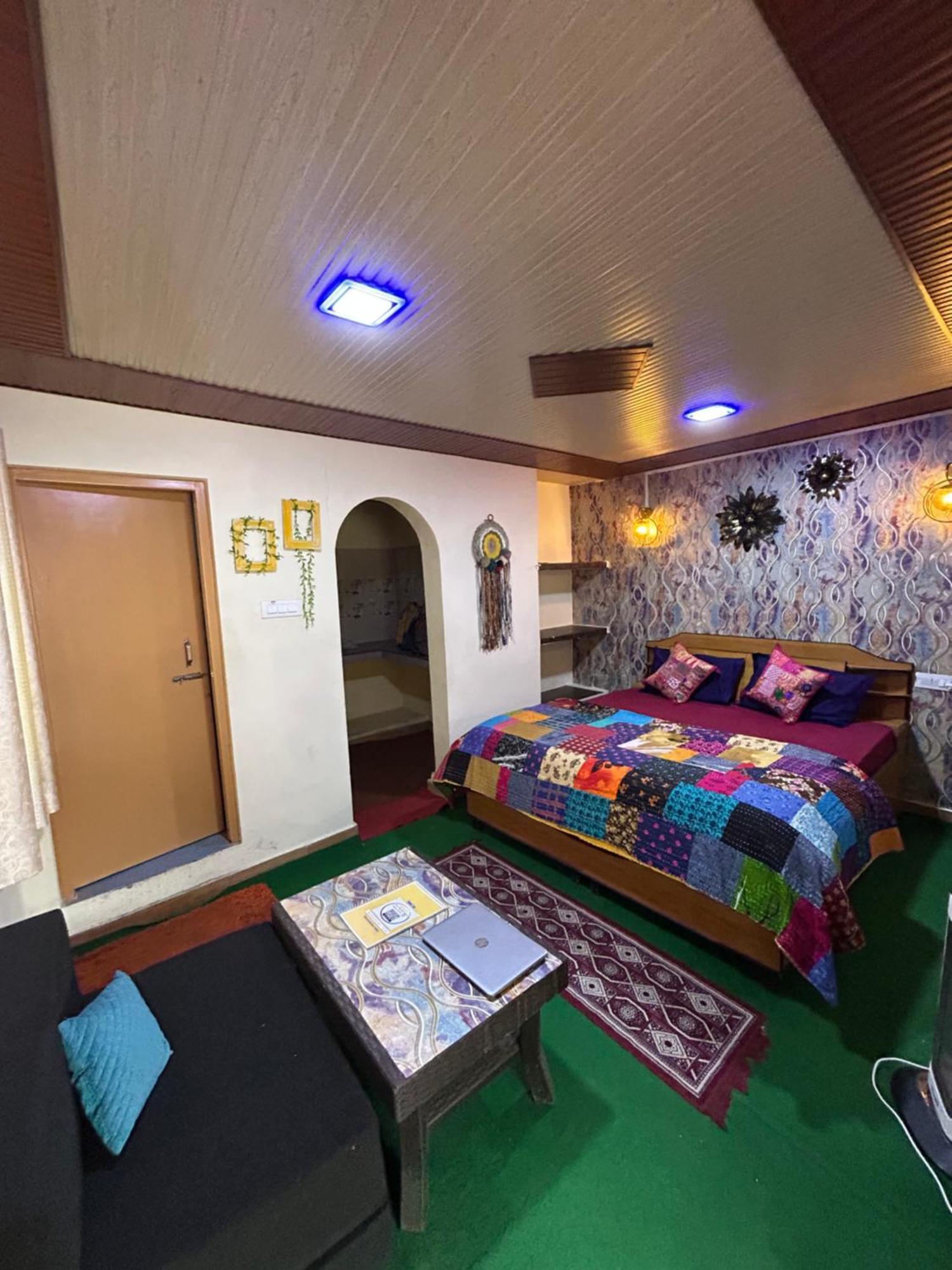 Laxmi Narayan Homestay-Harshil Harsil Exterior photo